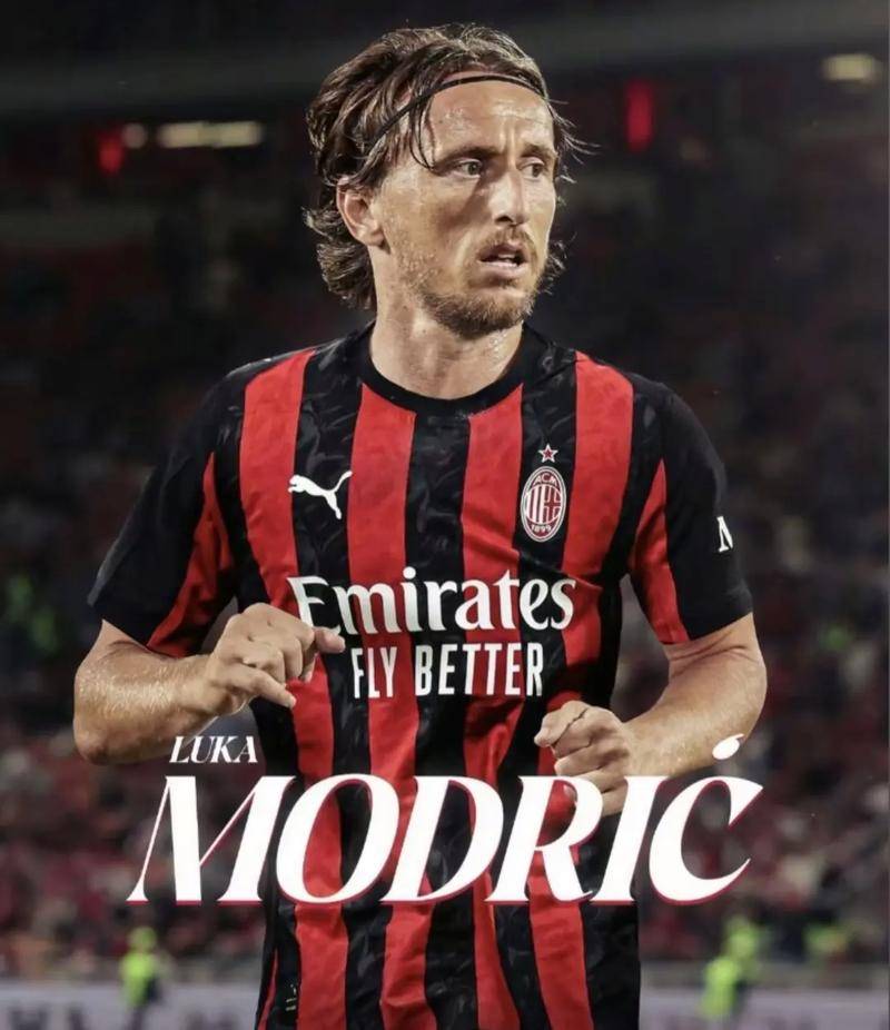 LPL年度最惨上单：巅峰期嘲讽TheShy，新赛季被背刺失业回农村