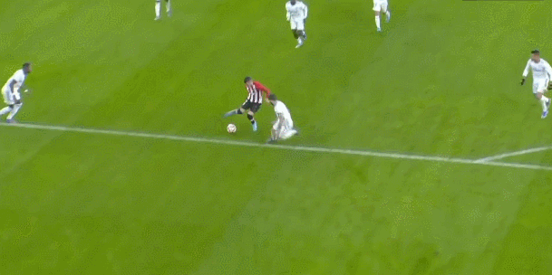 尼克斯大胜连两季横扫奇才 大桥单节20分唐斯31+11连8战20+