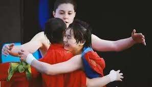 乒坛新星表现引发媒体关注