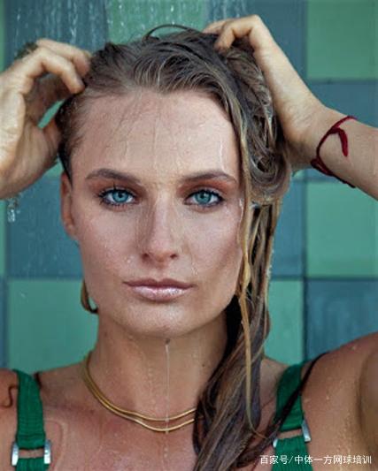 比赛后段的 比赛后段的