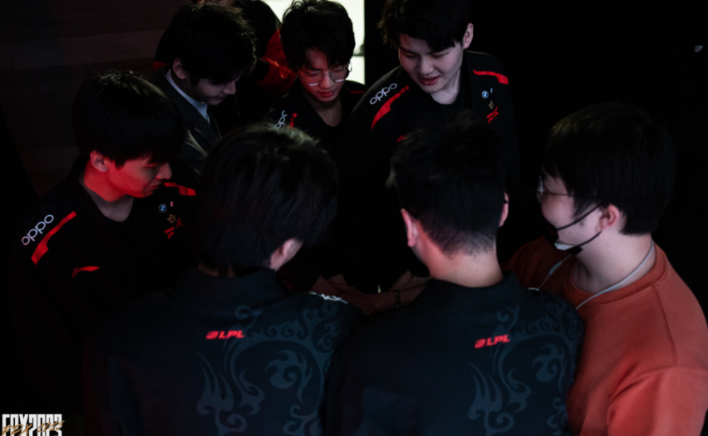 足球运动本 足球运动本