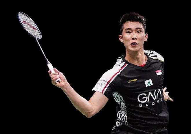 在喧嚣的足 在喧嚣的足