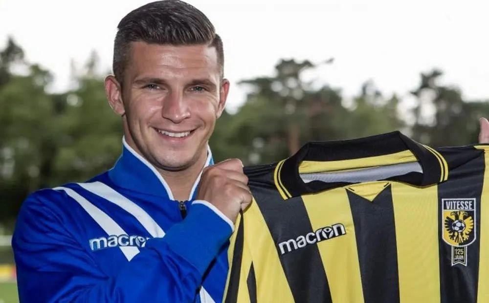 合这个条件 合这个条件