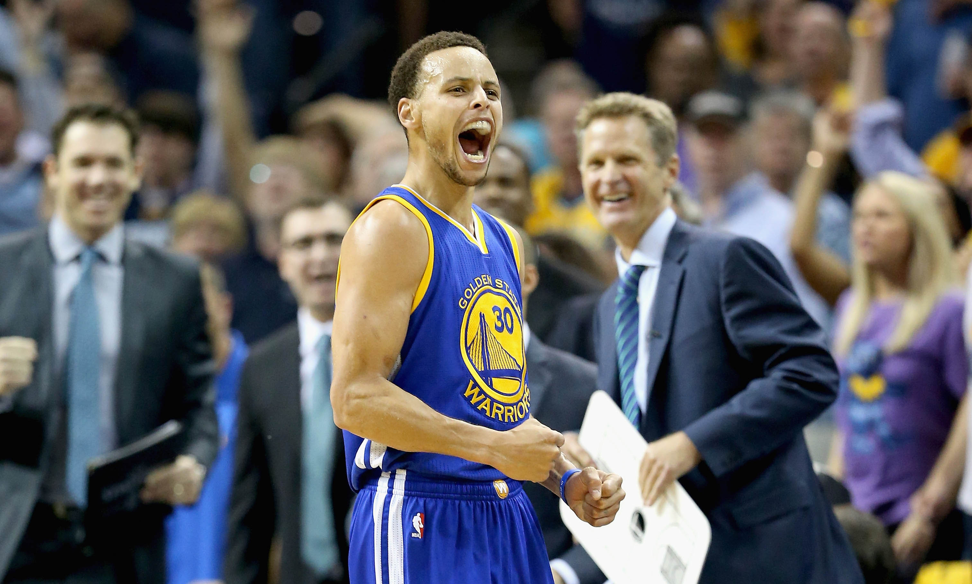 上发球台后 上发球台后